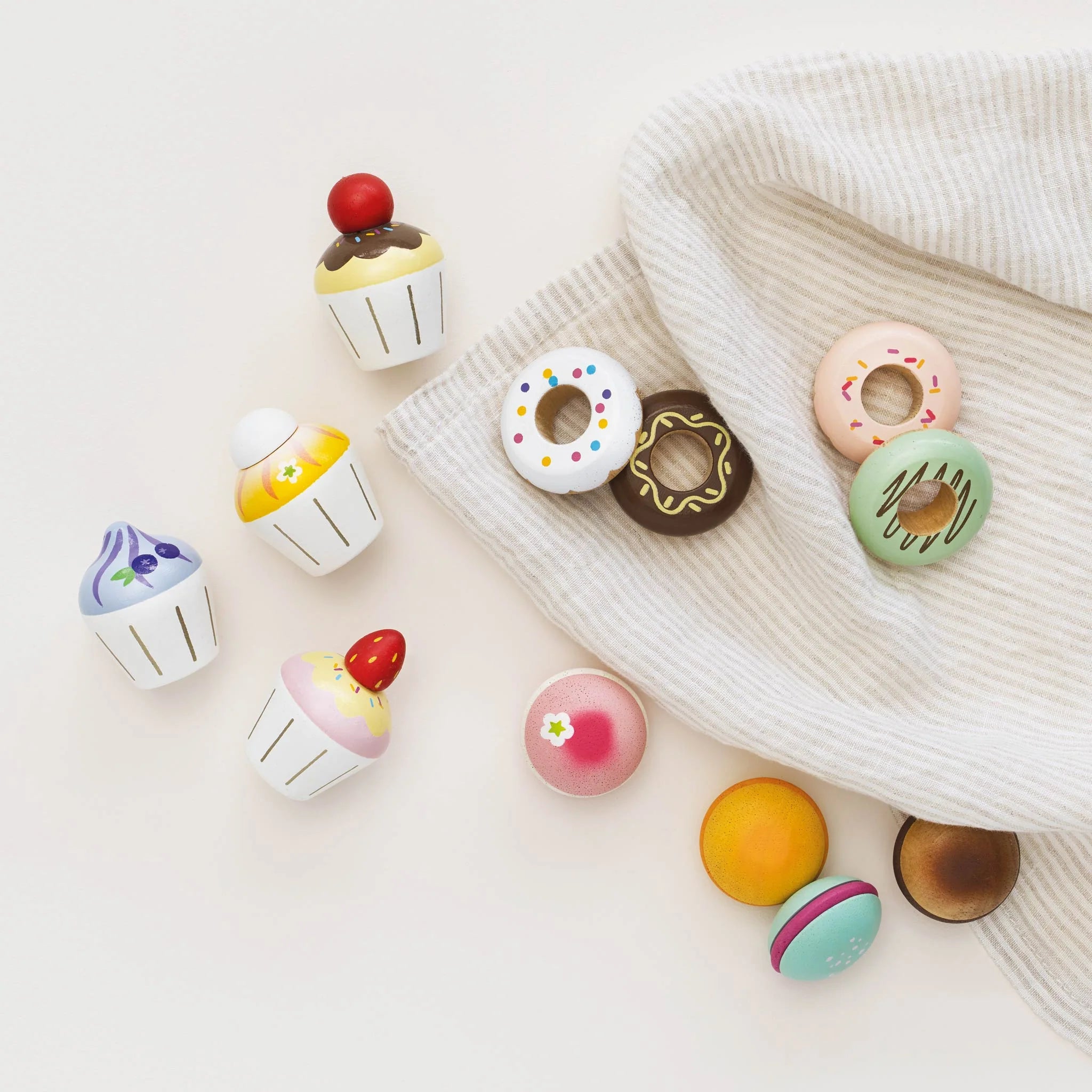 Wooden Macaron Play Food Set