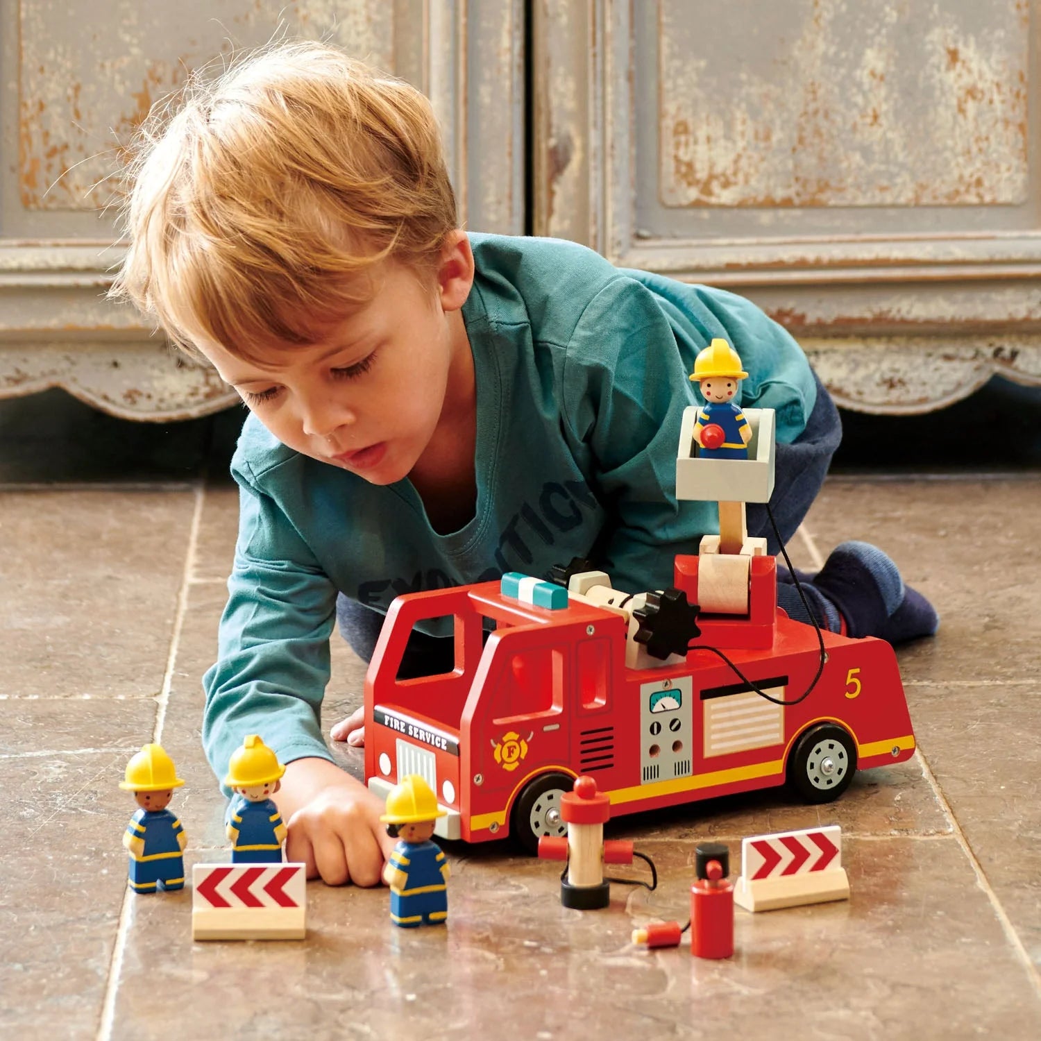 Wooden Fire Engine and Firefighter Play Set