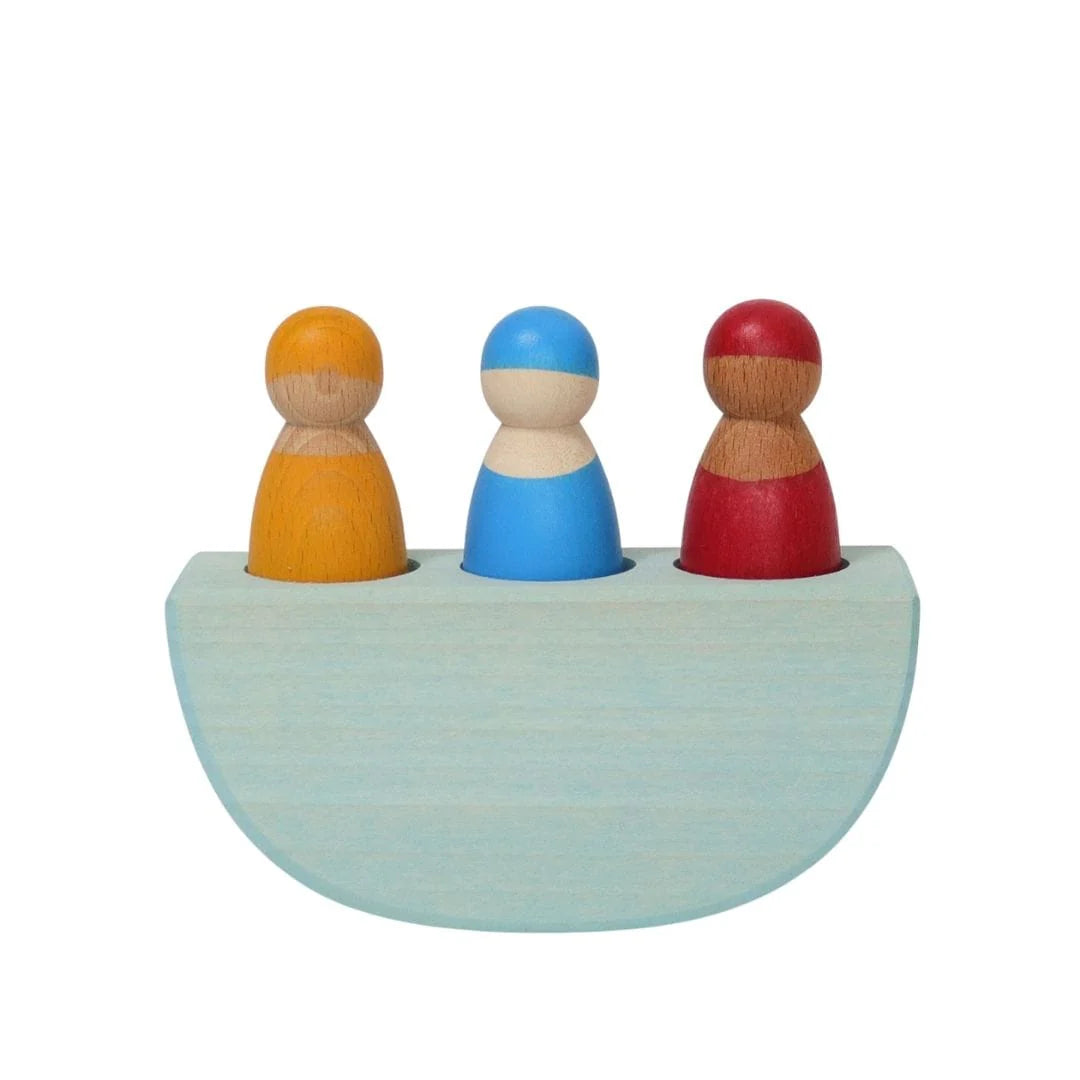 Wooden Boat With 3 Peg Friends