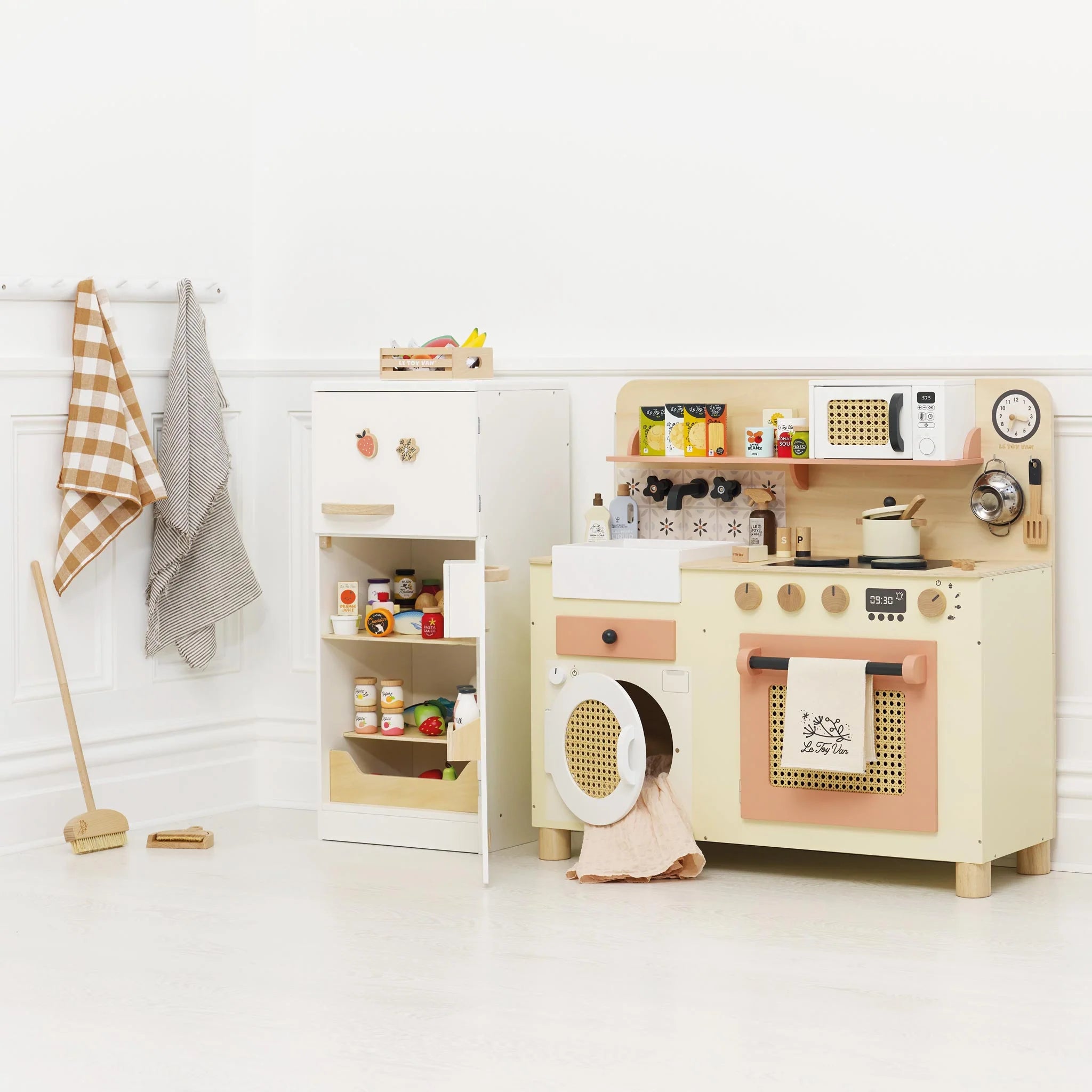 Family Size Wooden Play Kitchen