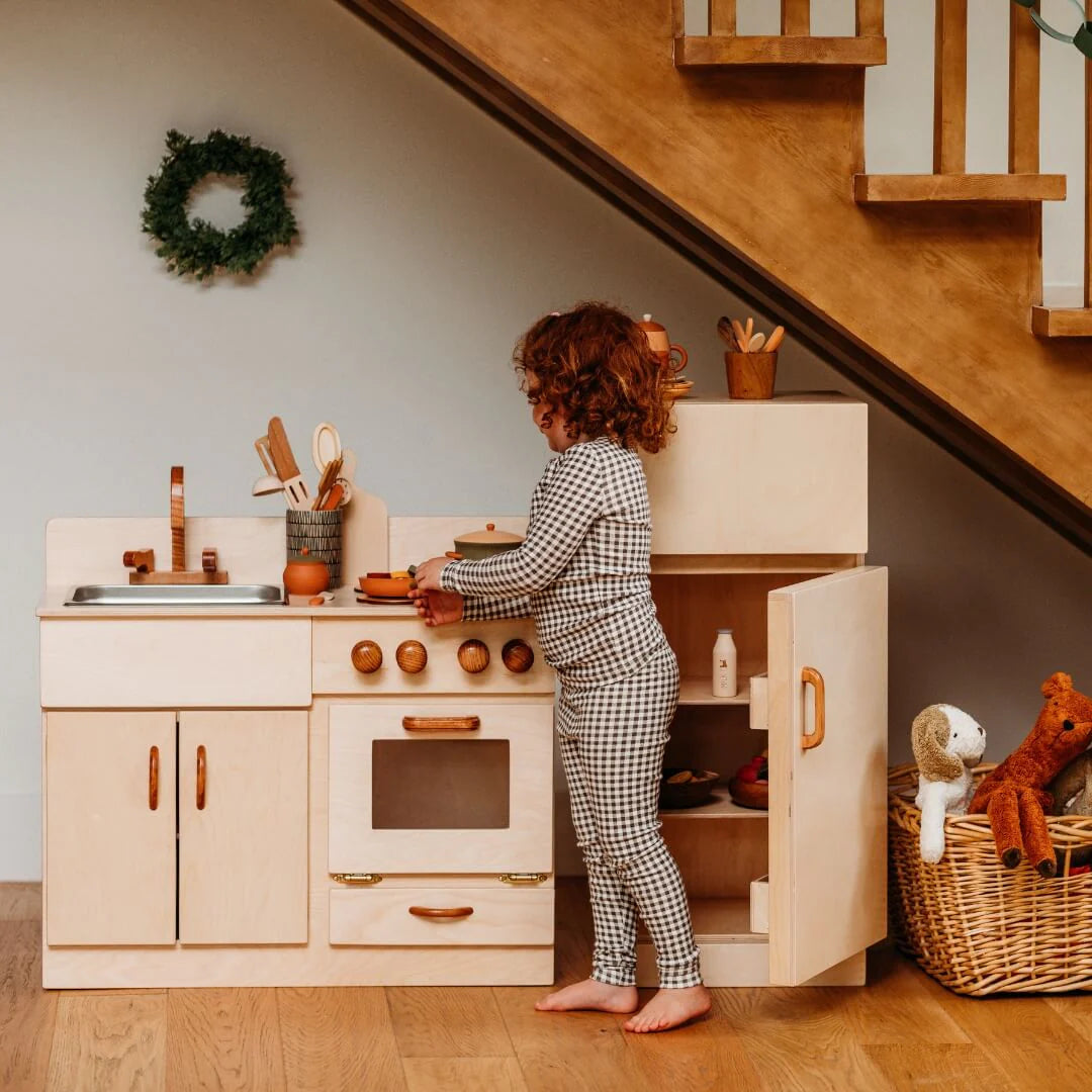 Classic Wooden Kitchen and Refrigerator Bundle