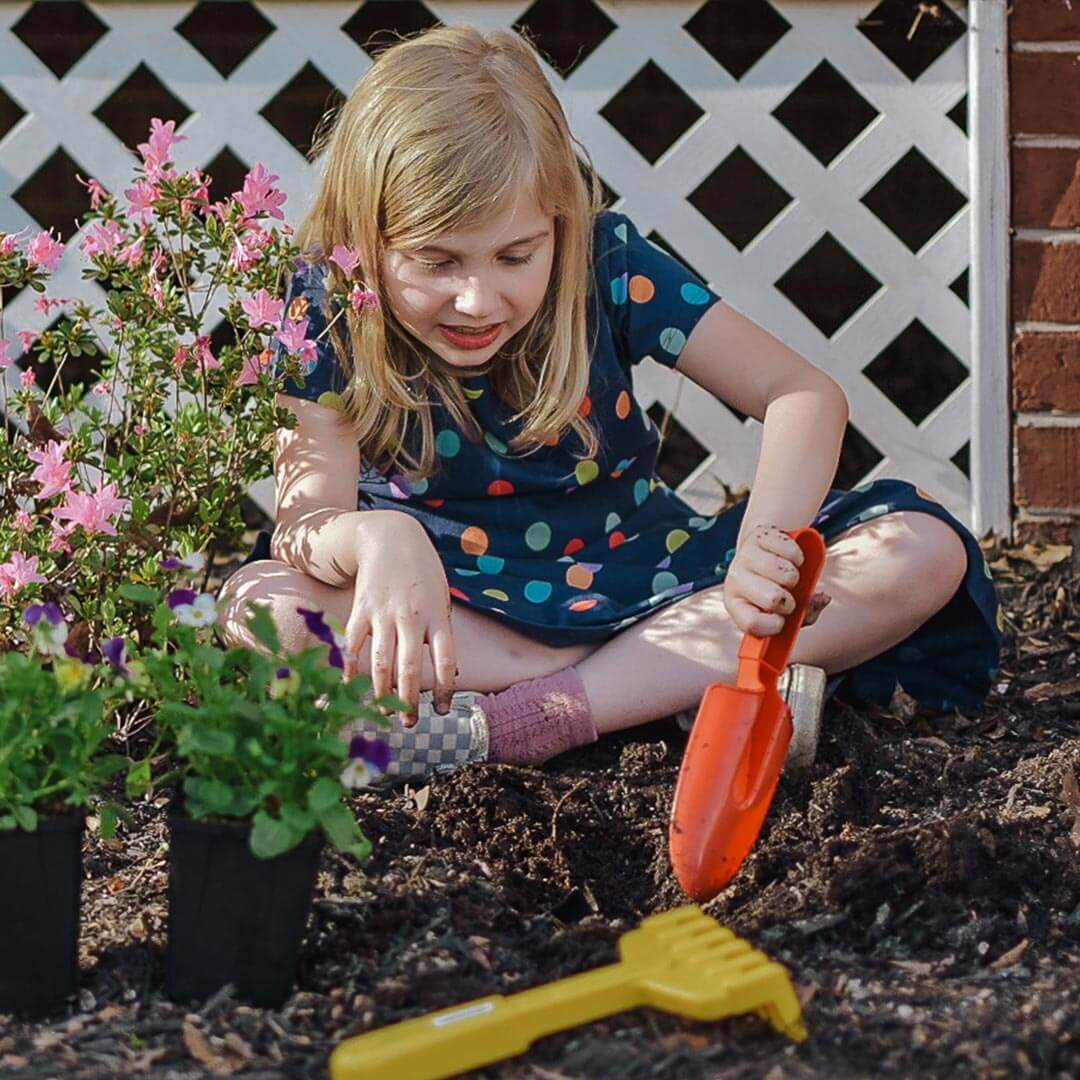 2 Piece Garden Set - Includes Hand Rake & Shovel