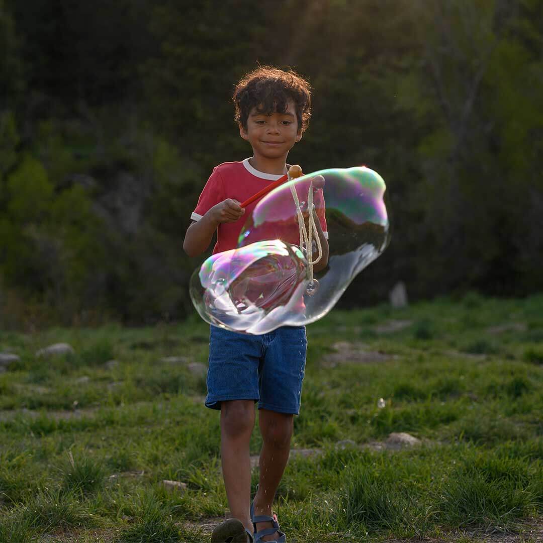 Far Out Bubbles - Giant Bubble Kit